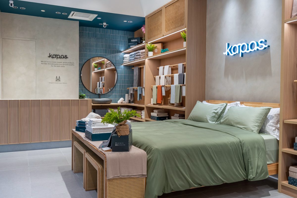 Display bed and textile presentation at Kapas Living